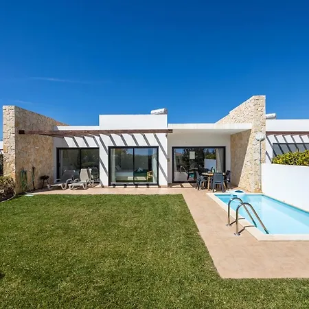Jump Jibe Villa Sagres